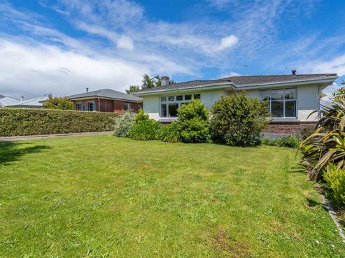 21 Beatrice Street, Avenal