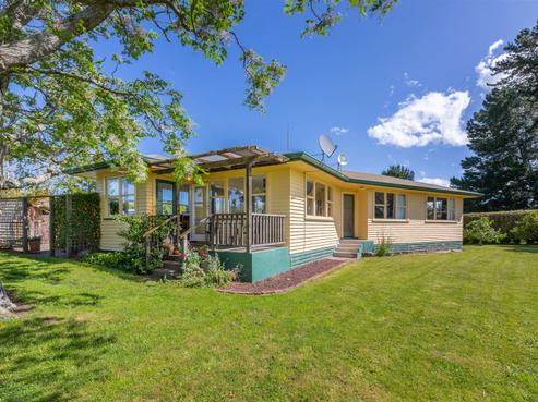 603 Flag Range Road, Sherenden