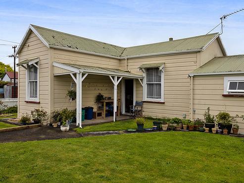 15 Bath Street, Eltham