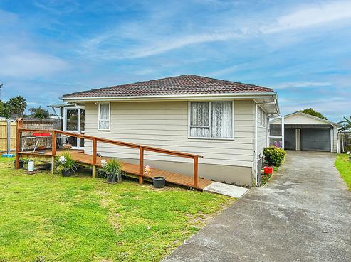 434 Roscommon Road, Clendon Park