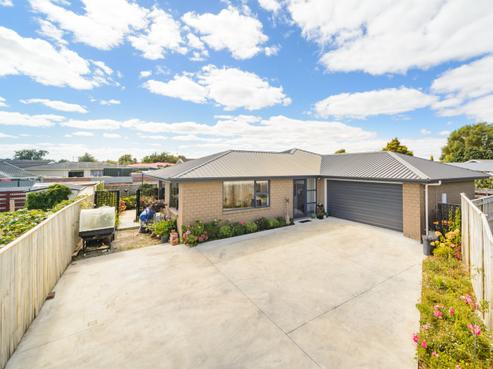 43A Abraham Crescent, Milson