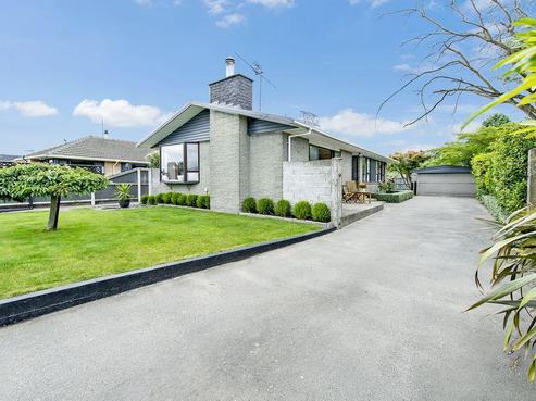 27 Boston Avenue, Hornby