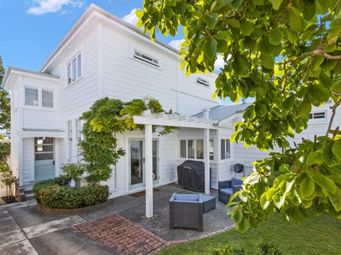11 Colenso Avenue, Napier Hill