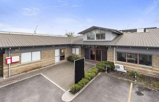 Quality Offices in Handy Location