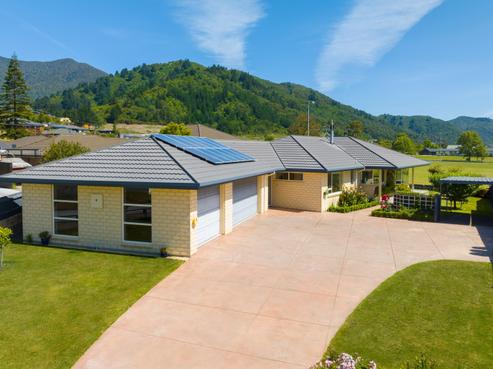 32 Admiralty Place, Waikawa