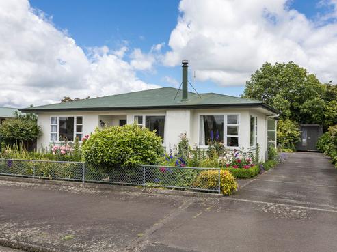 15 Victoria Avenue, Dannevirke