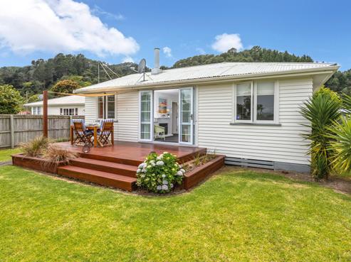 213 Kuranui Street, Thames
