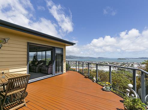 12 Chestnut Grove, Maungaraki