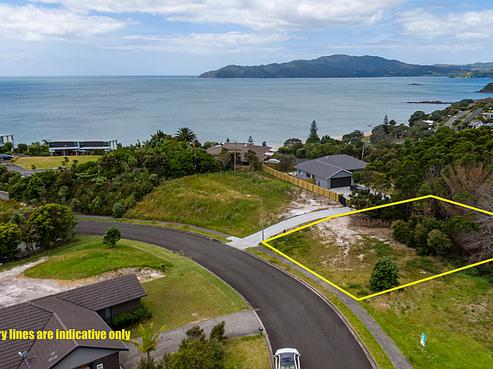 26 Dudley Crescent, Cable Bay
