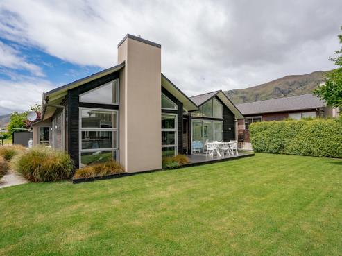 23B Old Station Avenue, Wanaka