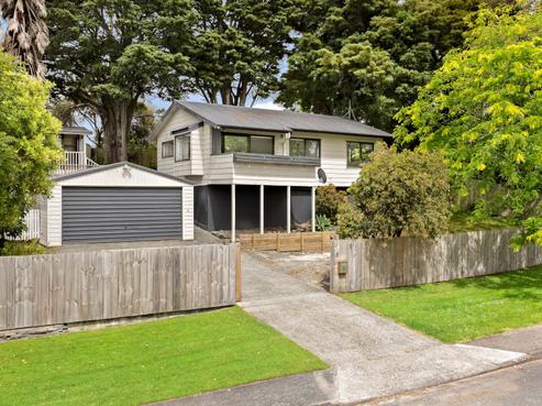 8 Campbell Drive, Warkworth