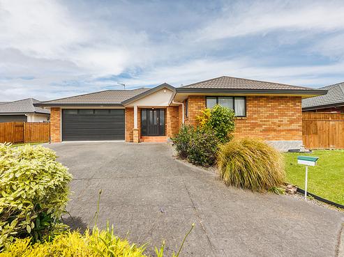 14 Woodgate Court, Fitzherbert