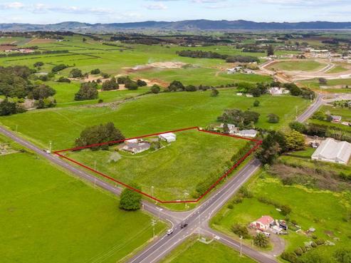 16 Shakespeare Road, Waiuku