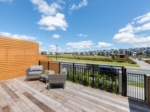 2/69 Bonair Crescent, Silverdale