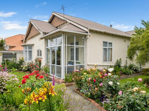 2 Grove Street, Saint Kilda