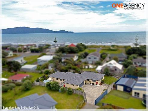 14 Adrian Grove, Waikanae Beach