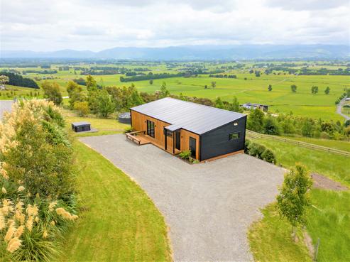 4 Airstrip Ridge, Carterton