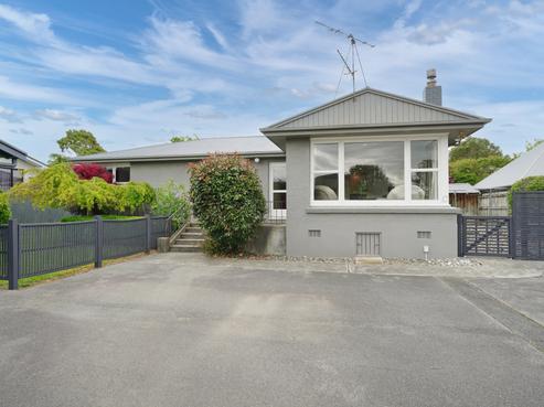 56C Gladstone Terrace, Gladstone