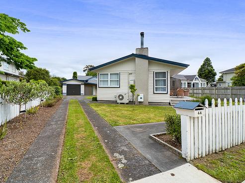 44 Regan Street, Stratford