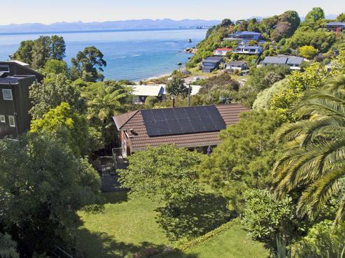 15 Cook Crescent, Kaiteriteri