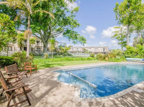 87/92 Bush Road, Albany