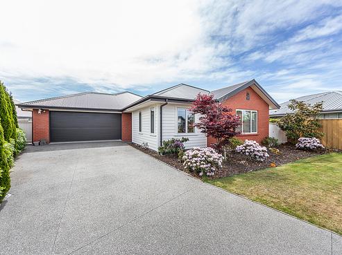 8 Fernham Way, Rolleston