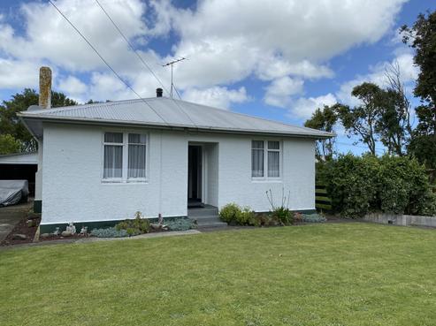 1389 Skeet Road, Okaiawa