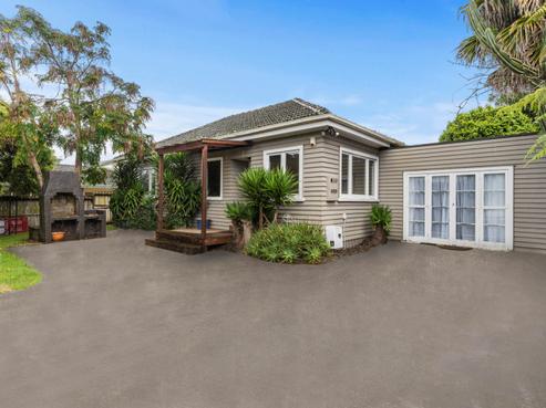 49A Great South Road, Papakura