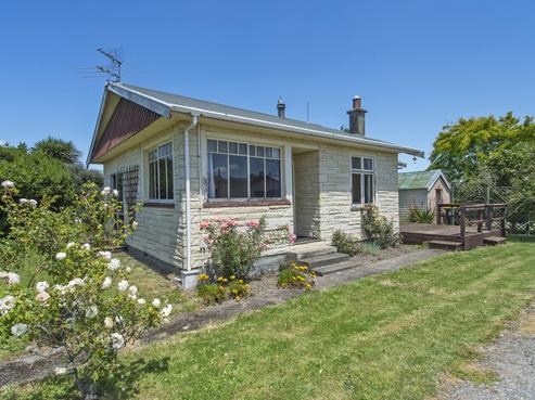 10 Spring Place, Leeston