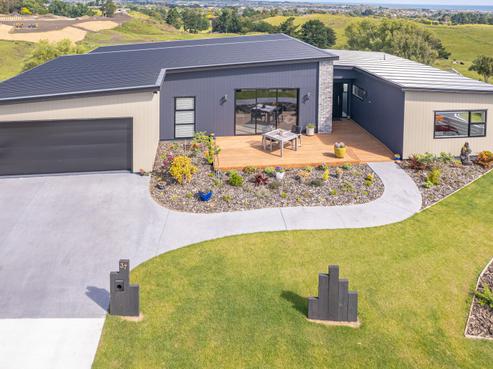 37 Tirimoana Place, Otamatea