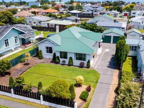 13 Collins Street, Hawera