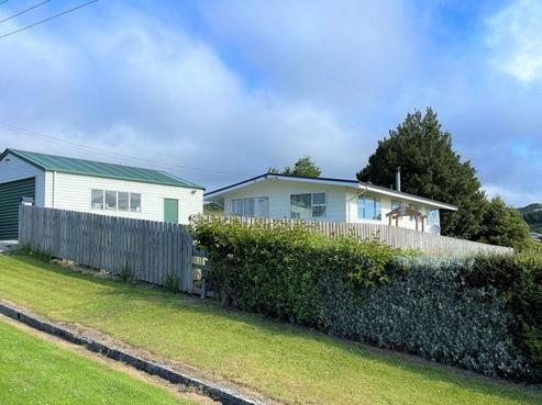 44 Poole Street, Kaitangata