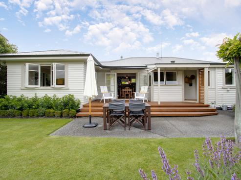 26 Bowling Road, Greenmeadows