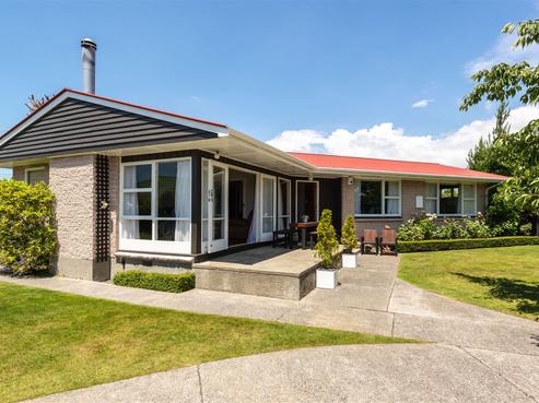 30 Appleby Crescent, Burnside