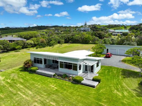9 Cullen Road, Waipu