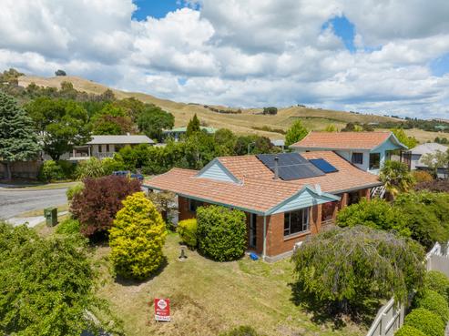 2 Solway Drive, Witherlea