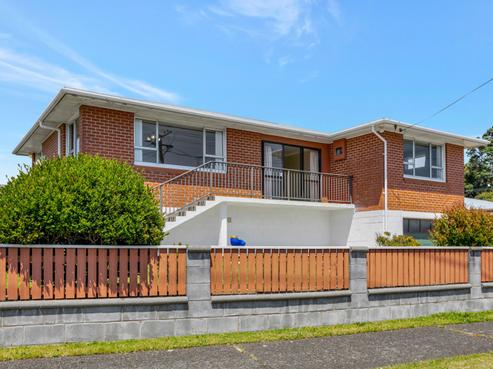 6 Rospeath Crescent, Spotswood