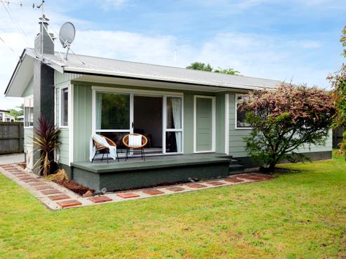 7 Simkin Street, Taupo