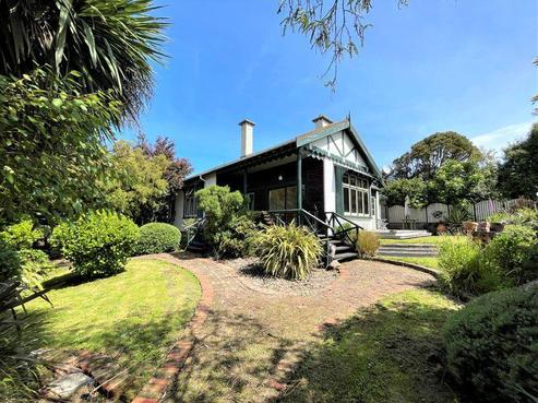 16 Lewin Street, Balclutha