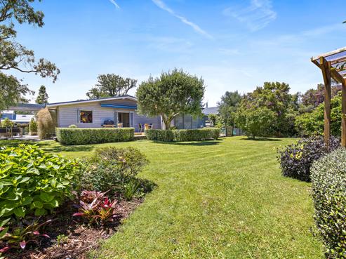 27 Harbour View Road, Point Wells