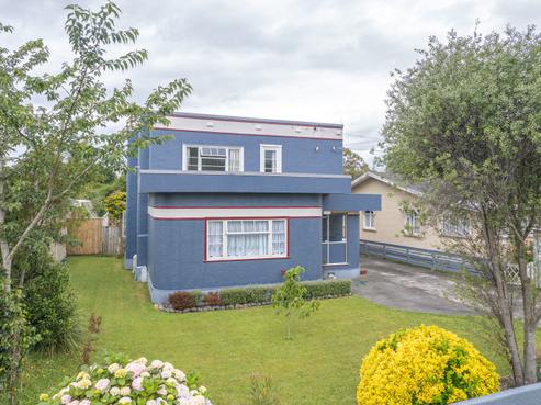 16 Field Street, Aramoho