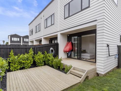 7/11 Mareth Street, Panmure