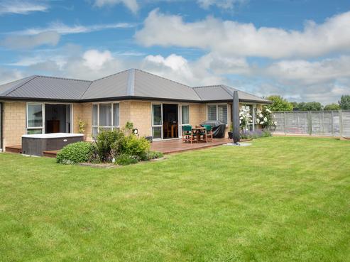 7 Eric Batchelor Place, Waimate