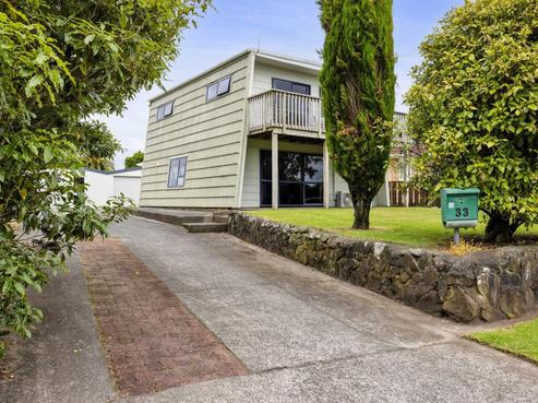 33 Oberon Street, Stratford