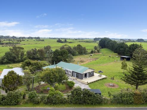 2745 Opunake Road, Opunake