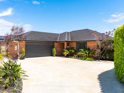 34 Kowi Lakes Drive, One Tree Point