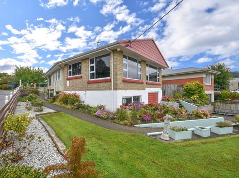 35 Kennedy Road, Fairfield