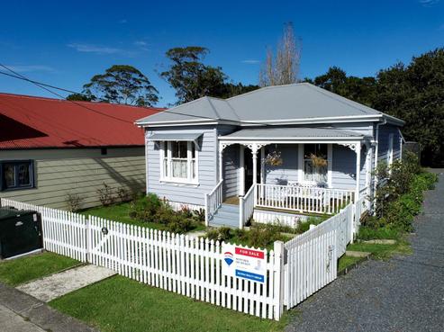 1 Franklin Road, Paparoa