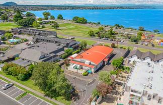Prime Lakefront Site For Lease 