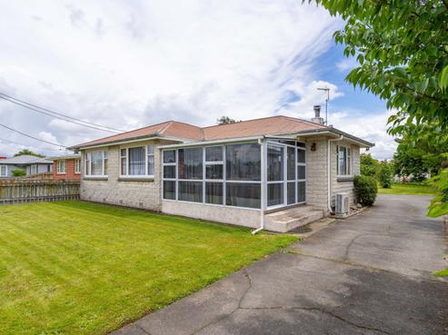 208 High Street, Solway